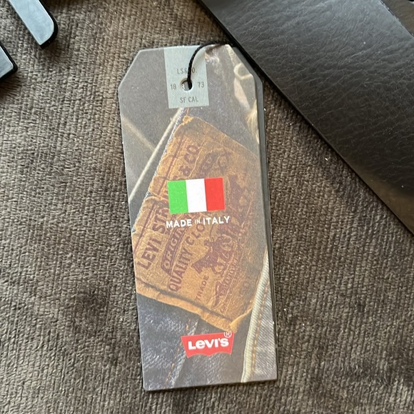 NWT Levi’s black belt - Picture 2 of 9